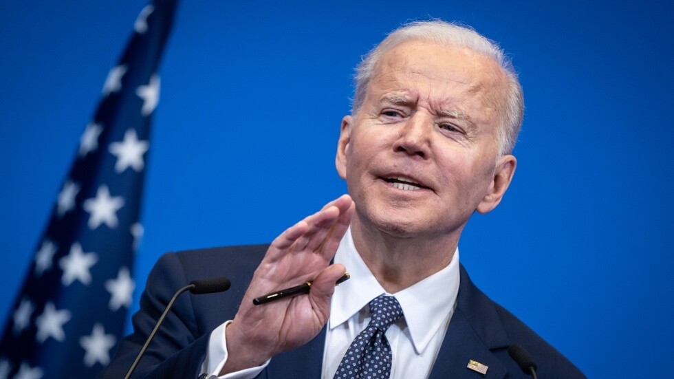 بايدن يتراجع عن تصريحاته السابقة: لم أدع لتغيير السلطة في روسيا