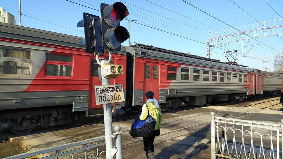 فنلندا تعلق حركة قطارات الشحن مع روسيا