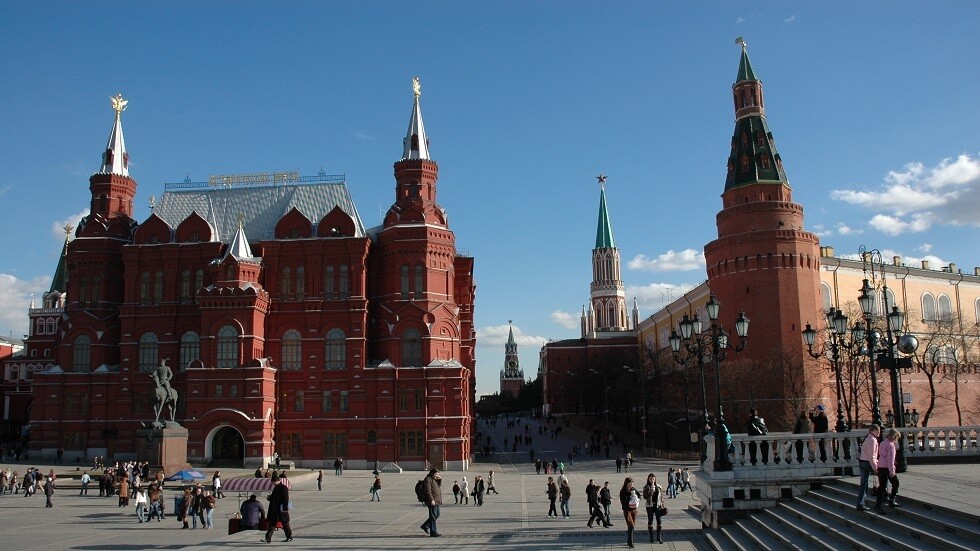 دبلوماسي فرنسي سابق: الغرب لا يريد فهم روسيا