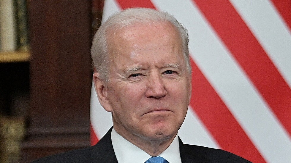 فرنسيون يصفون بايدن بـ"الكارثة" بعد كلماته عن بوتين