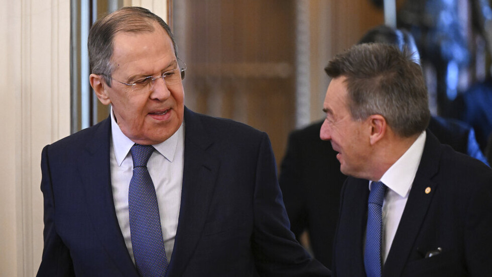 الصليب الأحمر الدولي يعبر عن قلقه إزاء حملة التضليل الإعلامي ضده بسبب الاتصالات مع روسيا