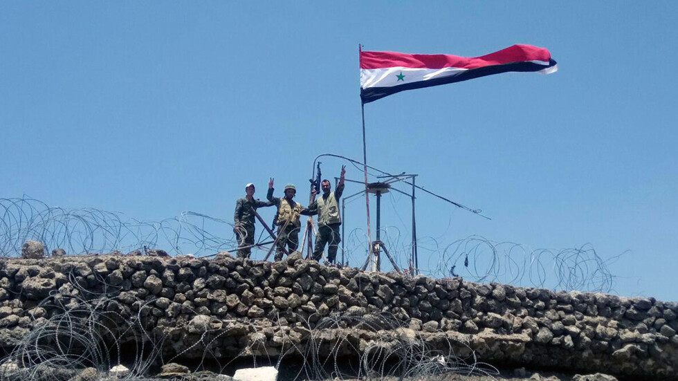 "سانا": قتلى وجرحى جراء هجوم إرهابي استهدف دورية للشرطة بريف درعا