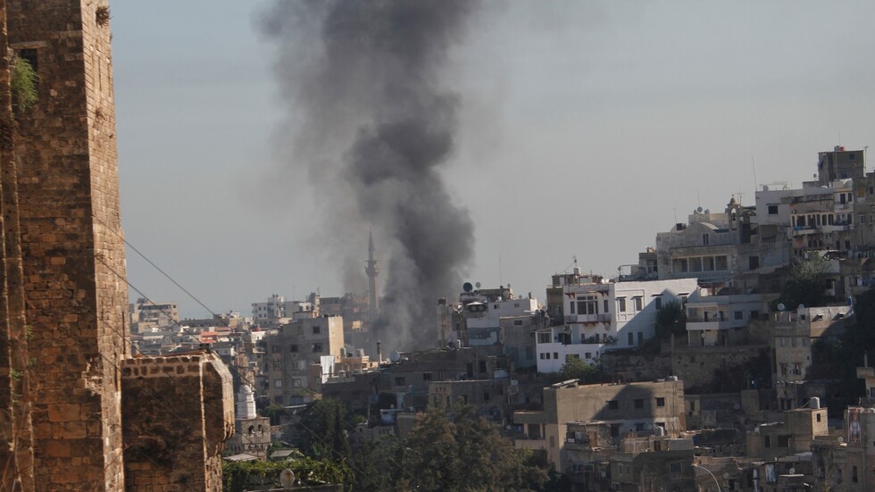 أنباء عن سقوط ضحايا إثر انفجار خزان مازوت في شمال لبنان (فيديو)