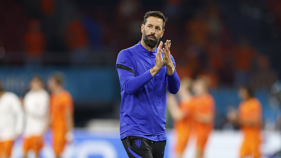 فان نيستلروي مدربا جديدا لأيندهوفن