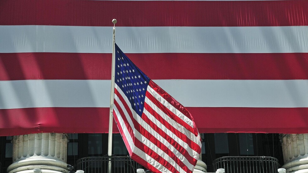 واشنطن تخفف عقوباتها المفروضة على روسيا