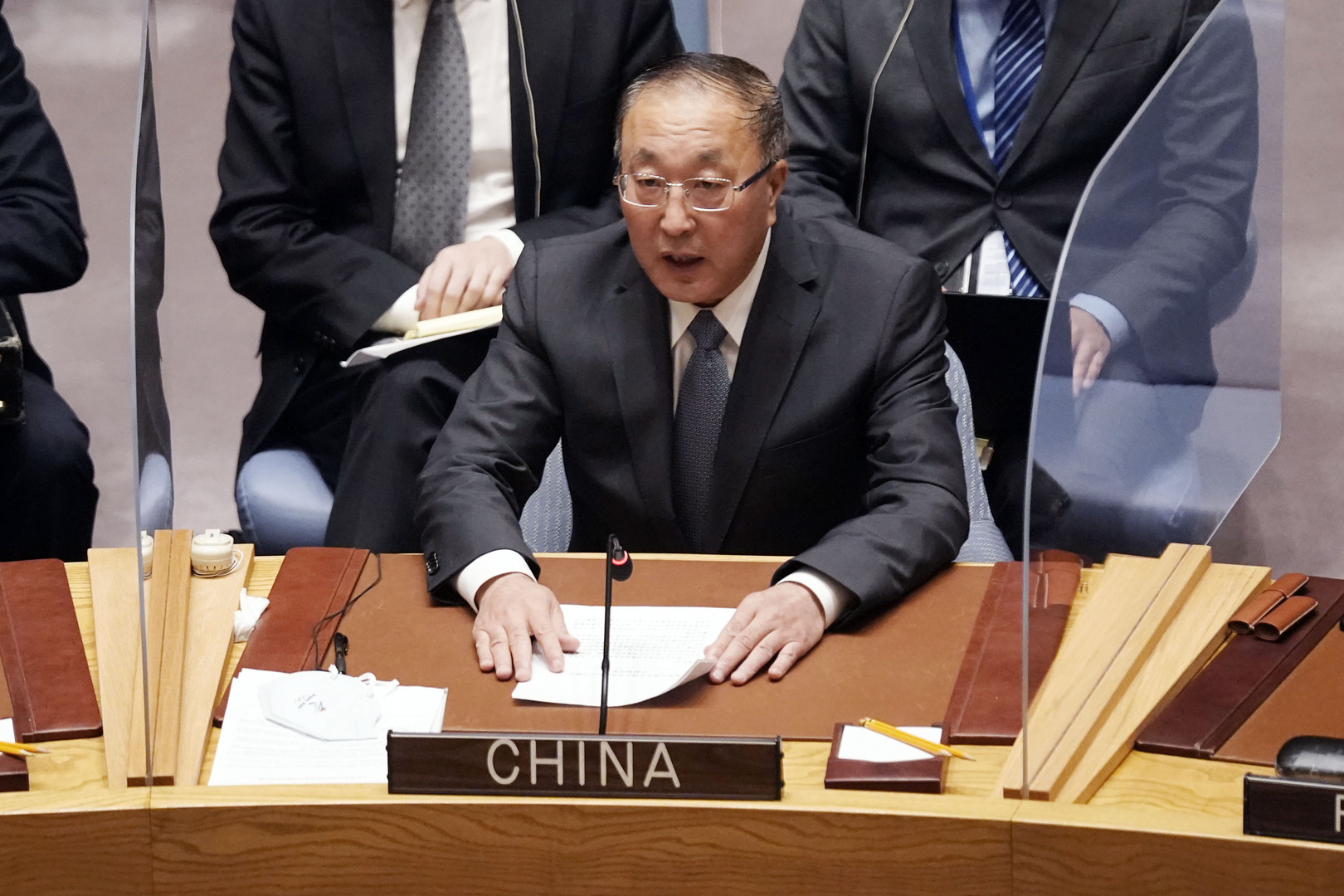 الصين: المفاوضات هي الطريق النهائي لتسوية الأزمة بين روسيا وأوكرانيا
