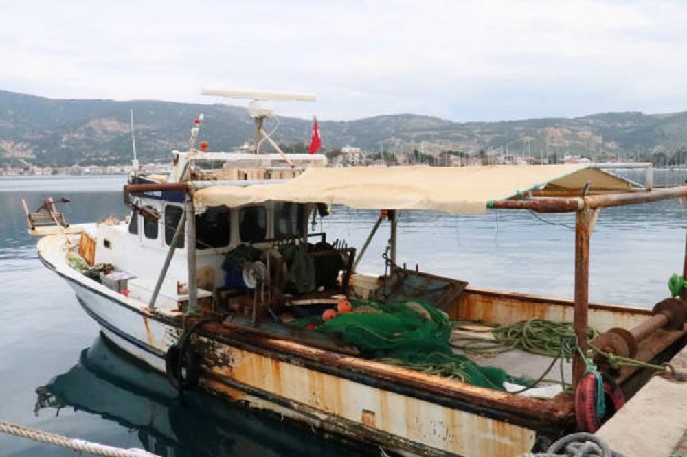 خفر السواحل اليوناني ينتشل ست جثث من شاطئ جزيرة ليسبوس