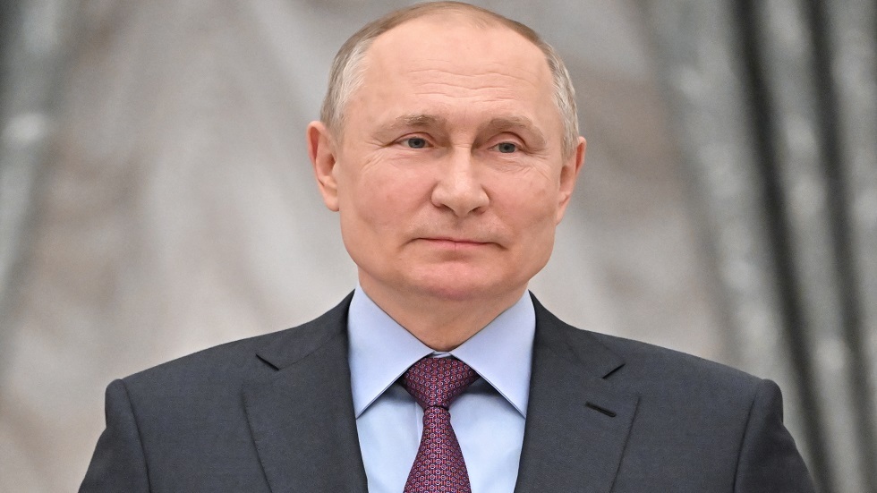 بوتين يعلن العشرية المقبلة عقدا للعلوم والتكنولوجيا في روسيا