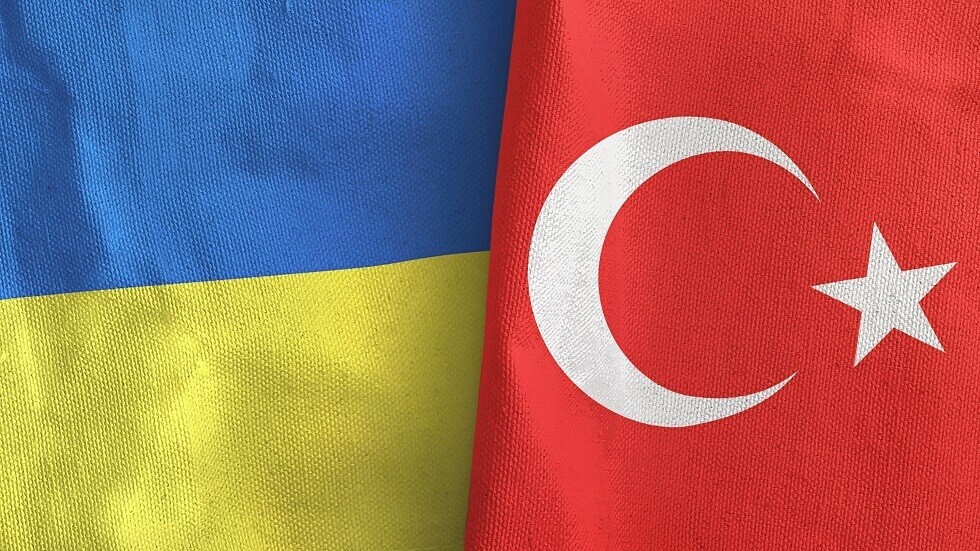 تركيا تنقل سفارتها في كييف إلى غرب أوكرانيا