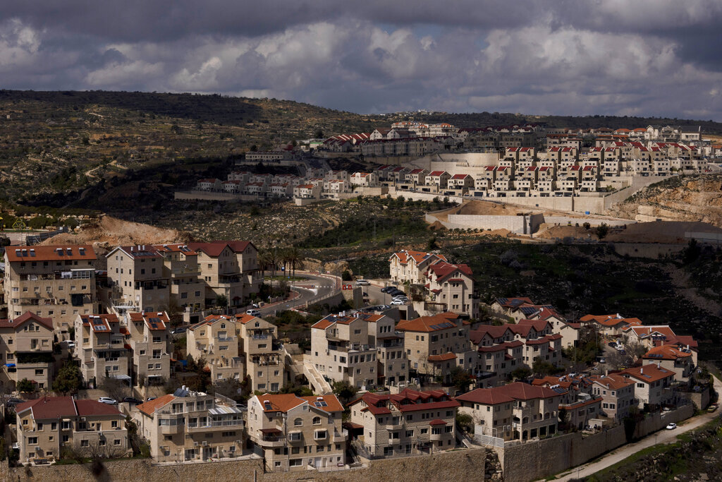 الحكومة الإسرائيلية تصادق على مدينتين جديدتين على أراضي العرب في النقب