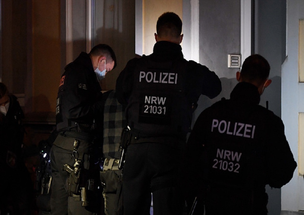 أثارت غضبا شعبيا.. ألمانيا تتعهد بحماية اللاجئين بعد الإبلاغ عن حالة اغتصاب
