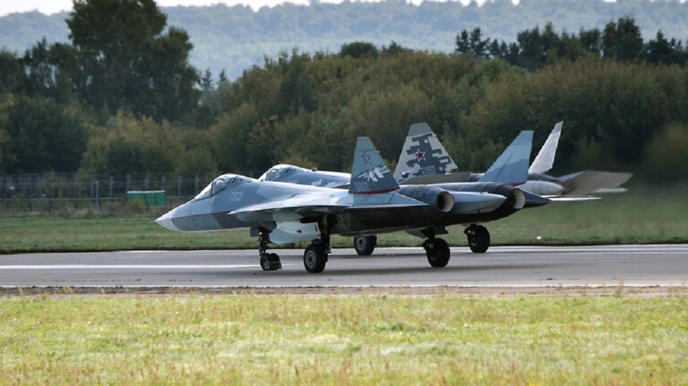 القوات الجو- فضائية الروسية تتسلم مقاتلتين من الجيل الخامس