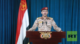 الحوثيون يتبنون استهداف مواقع أرامكو ومنشآت حيوية في الرياض (فيديو)