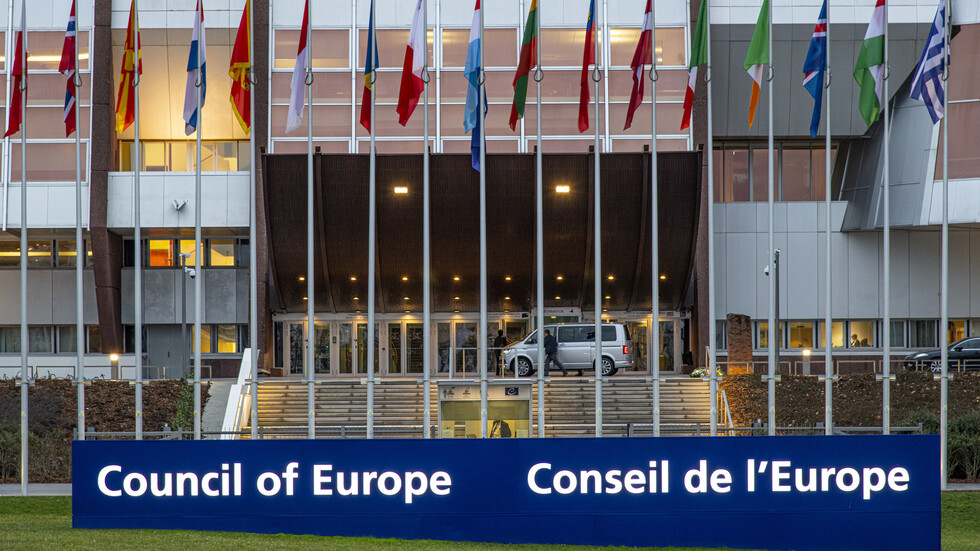 الخارجية الروسية: موسكو لا ترفض تنفيذ الأحكام الأخيرة للمحكمة الأوروبية لحقوق الإنسان