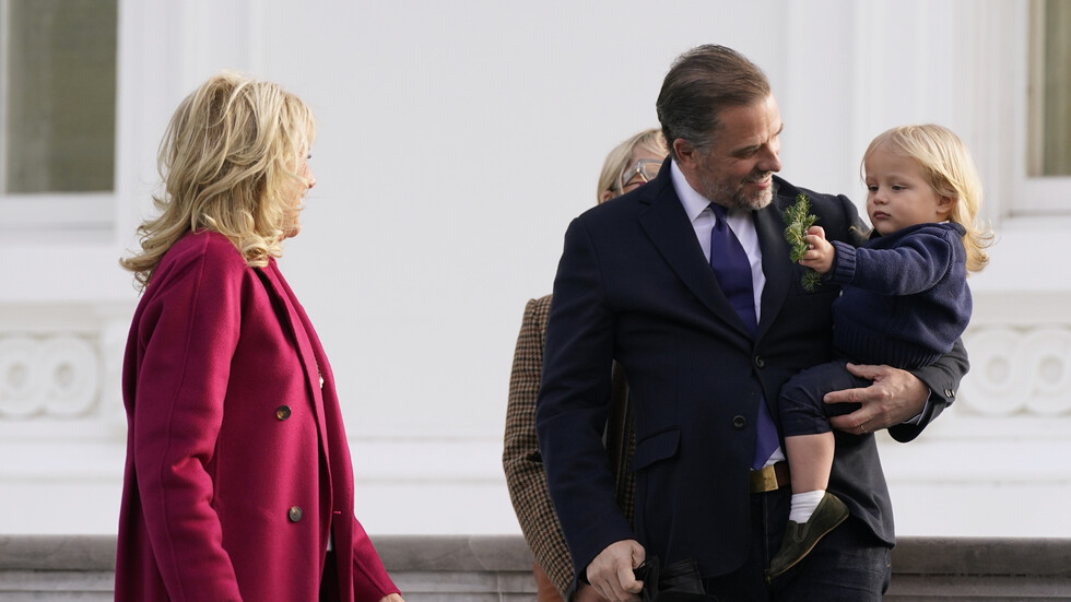 بعد 1.5 عام.. لابتوب هانتر بايدن في دائرة الضوء من جديد