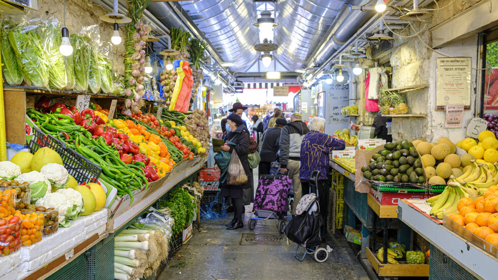 إسرائيل.. أزمة في تصريف المنتوجات الزراعية بسبب العملية العسكرية في أوكرانيا