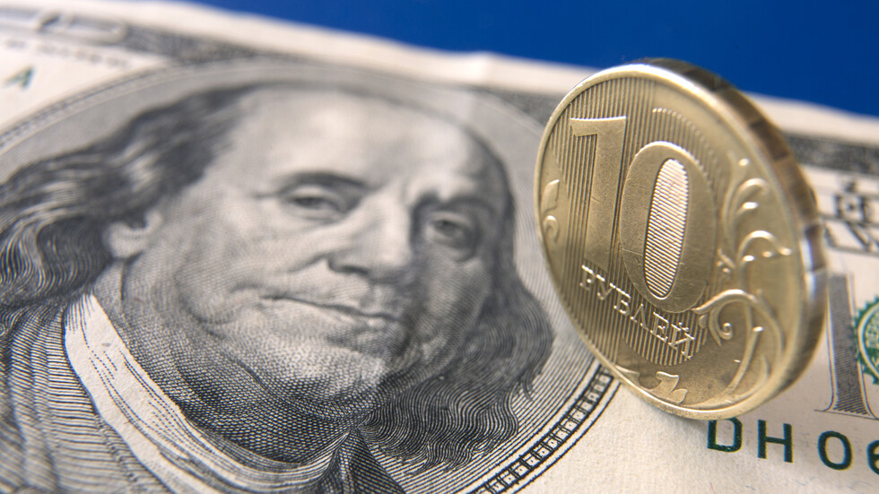 تقرير: تدفق الأموال من الخارج إلى روسيا هذا العام سيبلغ مستويات تاريخية