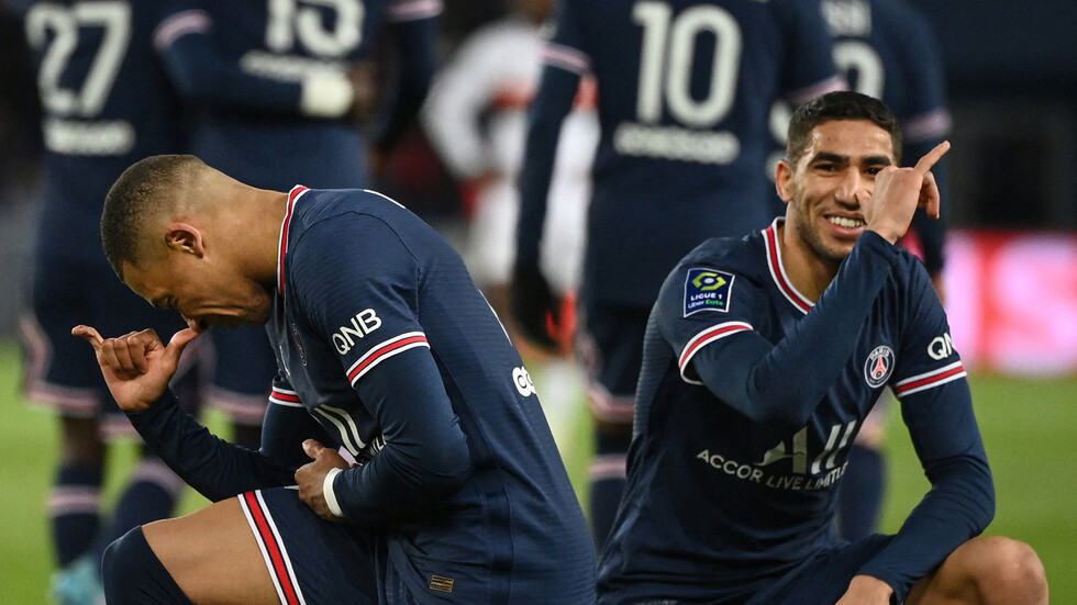 مبابي يعيش الأجواء الرمضانية على الطريقة المغربية