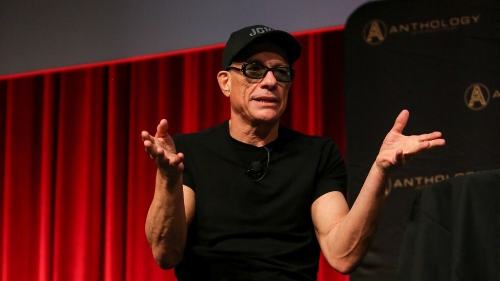 فان دام يتحصل على جواز سفر دبلوماسي من جمهورية الكونغو الديمقراطية