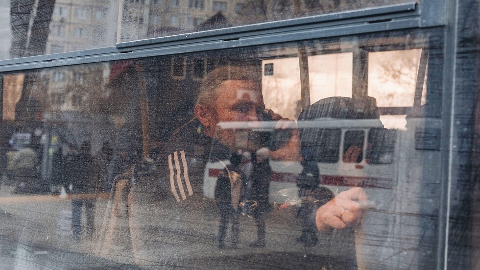 أكثر من 14.5 ألف لاجئ يعبرون الحدود الروسية من دونباس