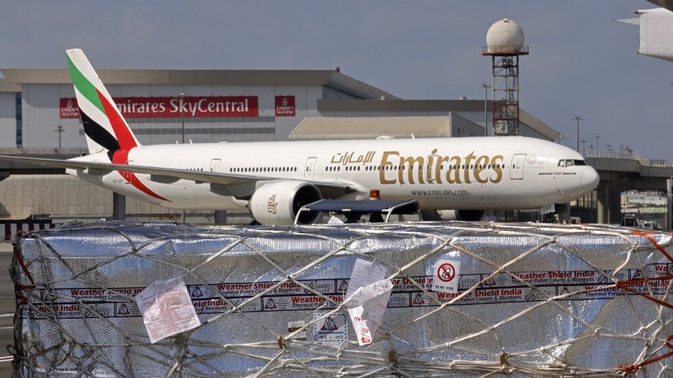 شركتا طيران الإمارات والاتحاد تتوقعان تعافي صناعة الطيران في 2023