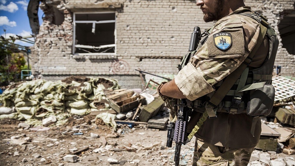 اتهام اثنين من قادة الكتائب القومية المتطرفة الأوكرانية بالتعدي على حياة أسرى حرب روس