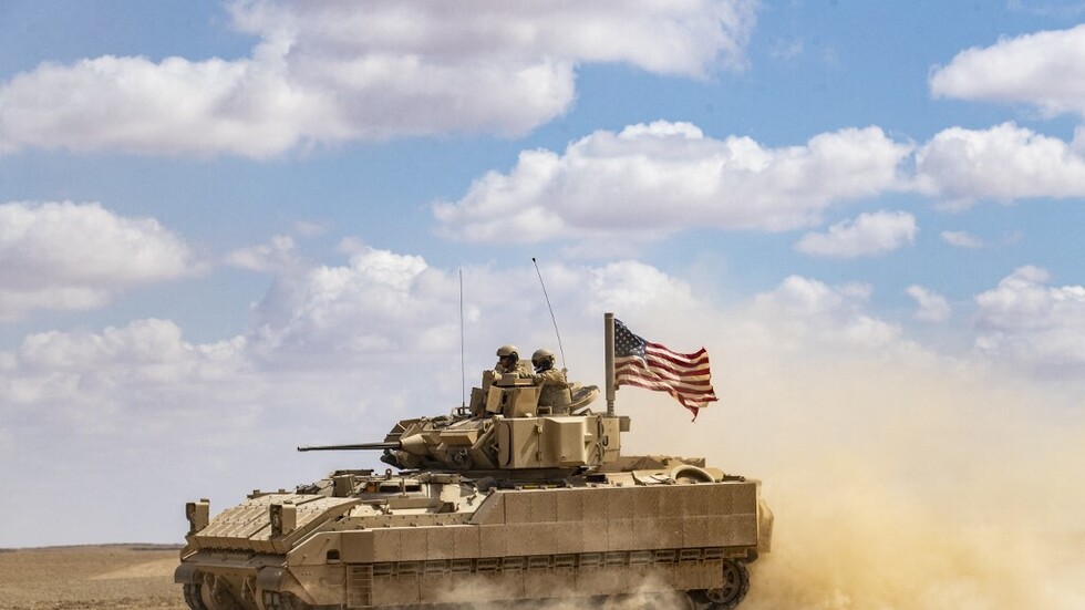 إصابة جنديين أمريكيين بعد هجوم على قاعدة في شرق سوريا