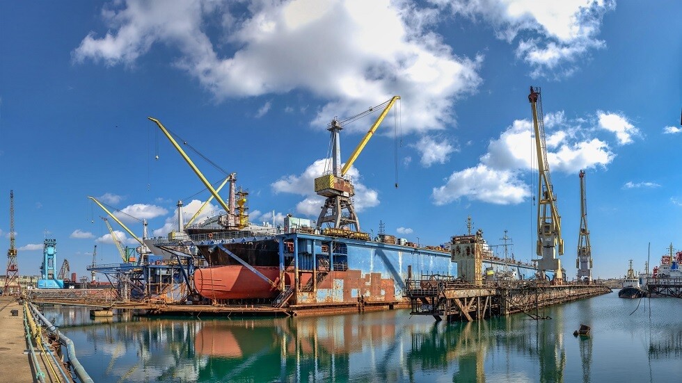 أوكرانيا تخطط للاستيلاء على سفن ترفع العلم الروسي في أوديسا