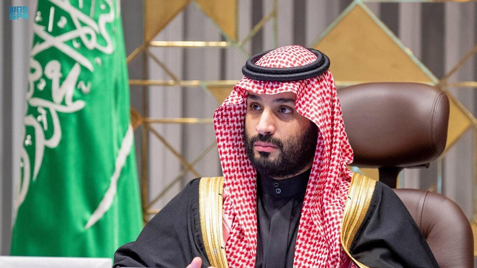ولي العهد السعودي يصلي في المسجد النبوي ويطلق توسعة أقدم مسجد في تاريخ الإسلام! (فيديو+ صور)