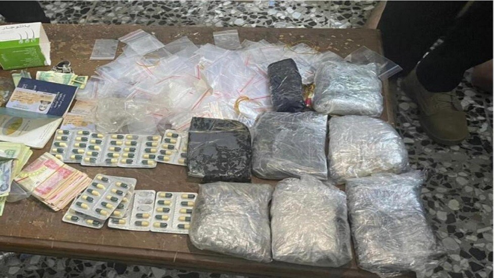 العراق.. القبض على تاجر مخدرات إفريقي وبحوزته 5 كغ من الكرستال في بغداد (صور)