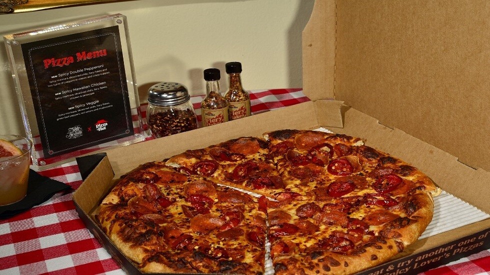 المغرب يسحب بيتزا مجمدة من الأسواق بعد تسببها بوفيات في فرنسا (صورة)