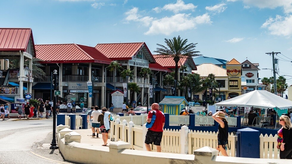 جزر كايمان تجمد 7.3 مليار دولار من الأصول الروسية