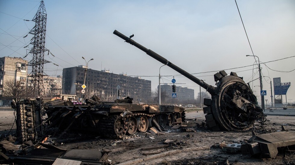 أسير أوكراني يكشف عن وجود قوة أجنبية محاصرة في ماريوبول