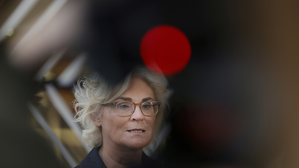 وزيرة الدفاع الألمانية تطالب بإجراء تحقيق في "فظائع" ارتكبت في مالي