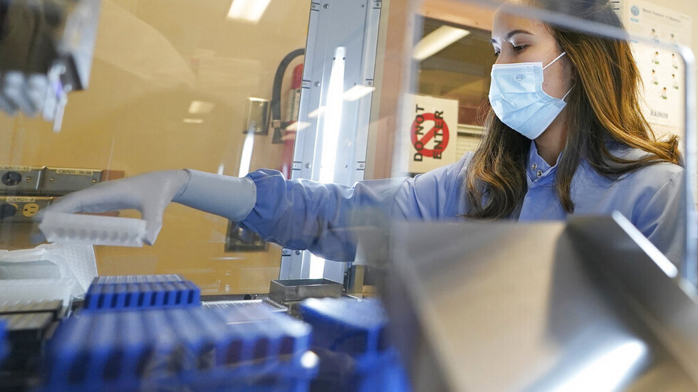 كوساتشوف: الصين تهتم بتحقيقنا في نشاط المختبرات البيولوجية الأمريكية في أوكرانيا