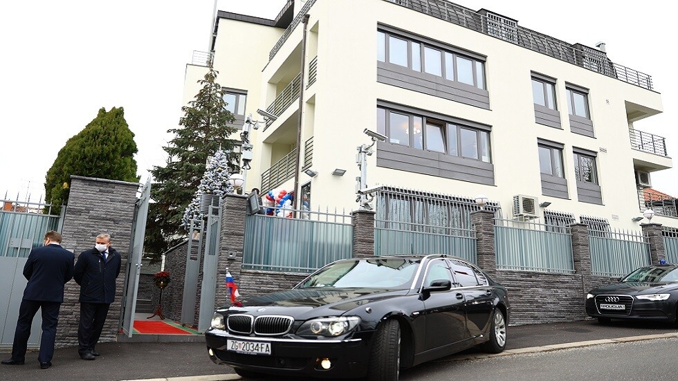 بعد طردها دبلوماسيين روس.. موسكو تتوعد كرواتيا بـ "رد مناسب"