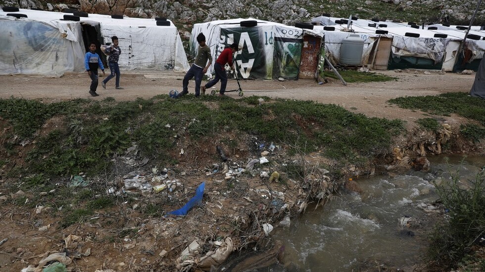 تقرير: "الجنس من أجل البقاء" في بعض المخيمات السورية