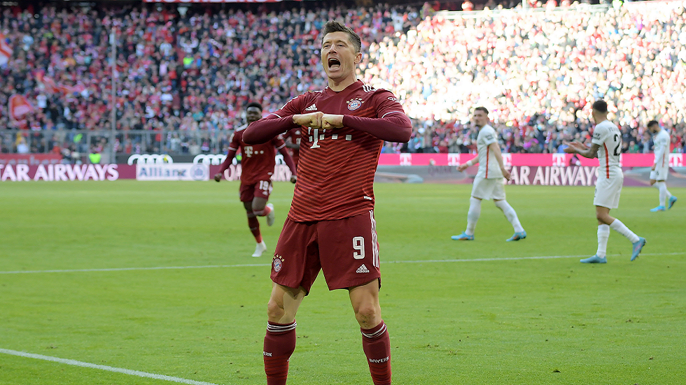 تقارير: برشلونة يتوصل لاتفاق لضم ليفاندوفسكي