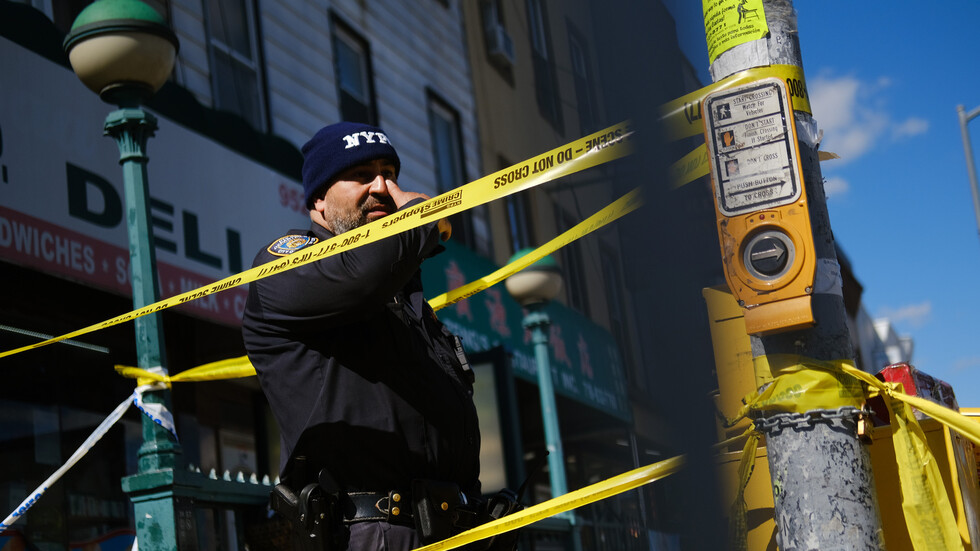 إعلام أمريكي: العثور على شاحنة صغيرة يعتقد أنها على صلة بحادث إطلاق النار في مترو بروكلين