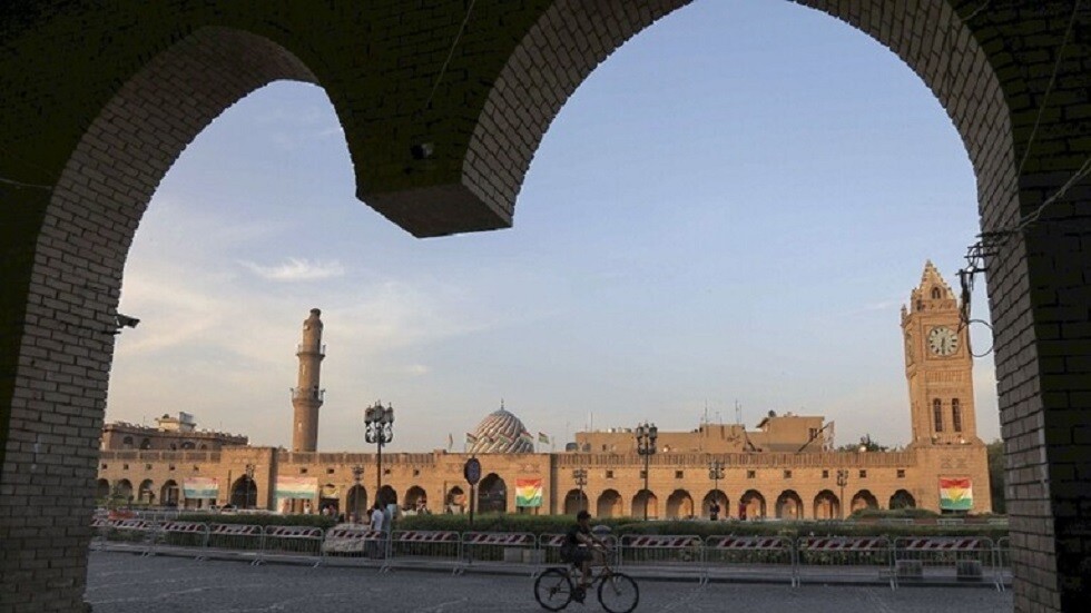 وفد إيراني يزور كردستان العراق ويلتقي بقيادات الإقليم