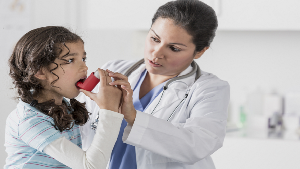 دراسة: الأمهات البدينات أكثر عرضة لإنجاب أطفال مصابين بالربو!