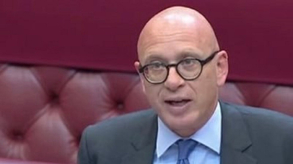 استقالة وزير العدل البريطاني على خلفية خرق جونسون قيود كورونا