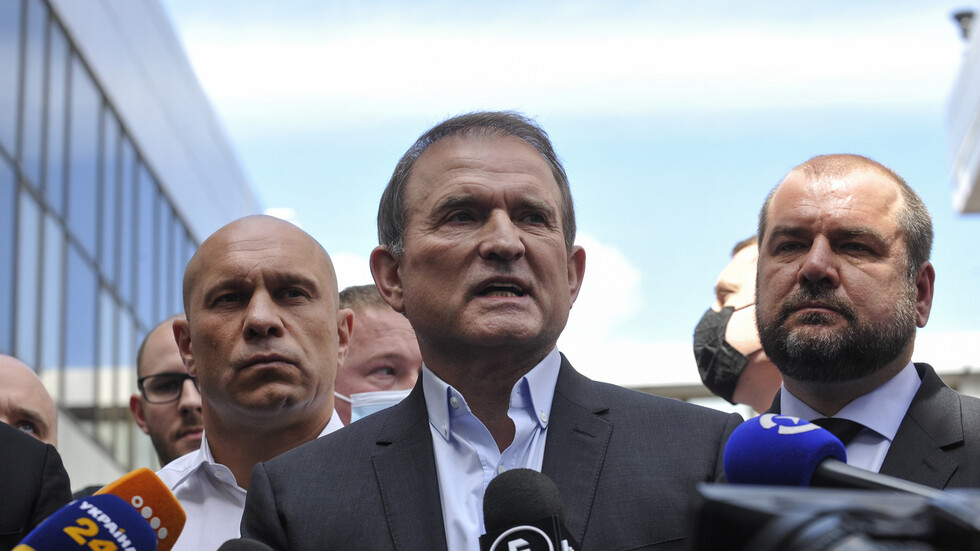 الدوما الروسي: زيلينسكي سيتحمل مسؤولية تعرض ميدفيدشوك لأي مكروه