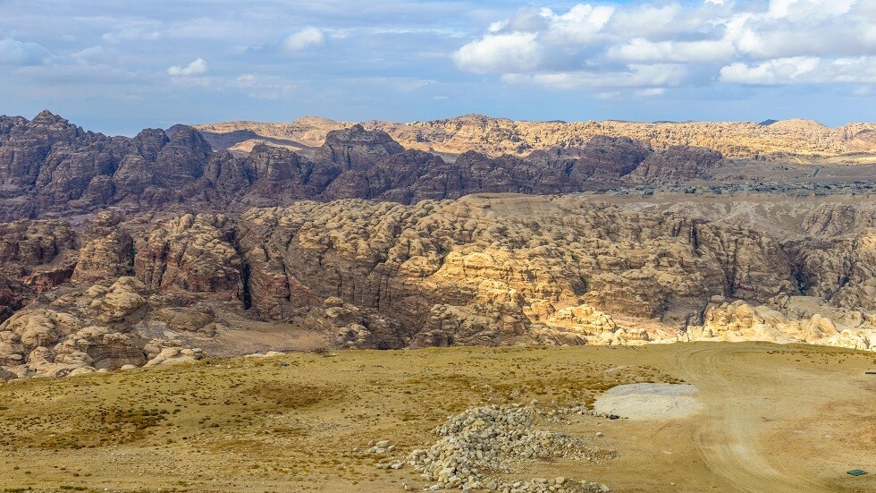 الأردن.. وزارة الطاقة تدرس 3 مذكرات تفاهم للتنقيب عن النحاس والذهب