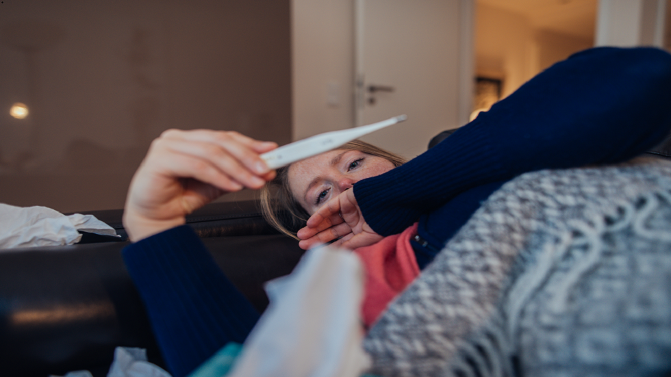 هل أنت مصاب بكورونا أو الإنفلونزا؟ .. تكنولوجيا جديدة يمكنها تحديد "بسرعة" ما تعنيه أعراضك بدقة!