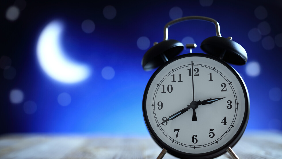 آلة حاسبة جديدة للنوم على الإنترنت تكشف متى يجب أن تذهب إلى الفراش