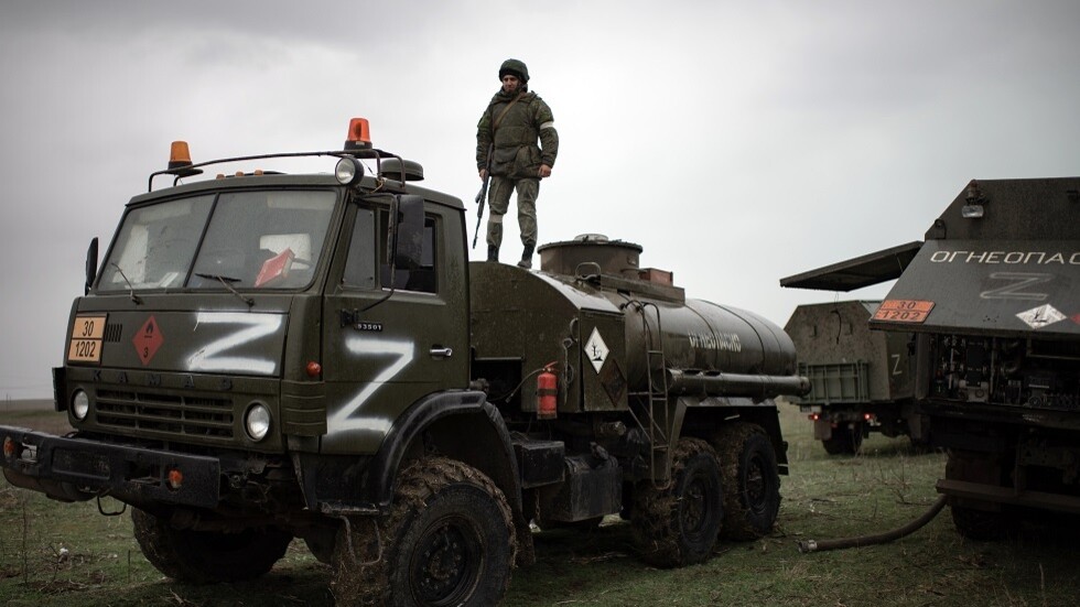 السفارة الروسية لدى مينسك تنفي الأنباء عن اكتظاظ مشافي مدينة بيلاروسية بجرحى الجنود الروس