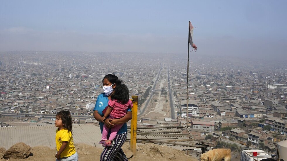 رئيس بيرو يقترح "الإخصاء الكيميائي" لمغتصبي الأطفال