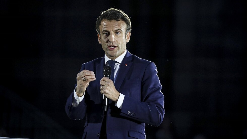 ماكرون: أوروبا تعتمد على الغاز الروسي لكن فرنسا ليست بحاجة إليه