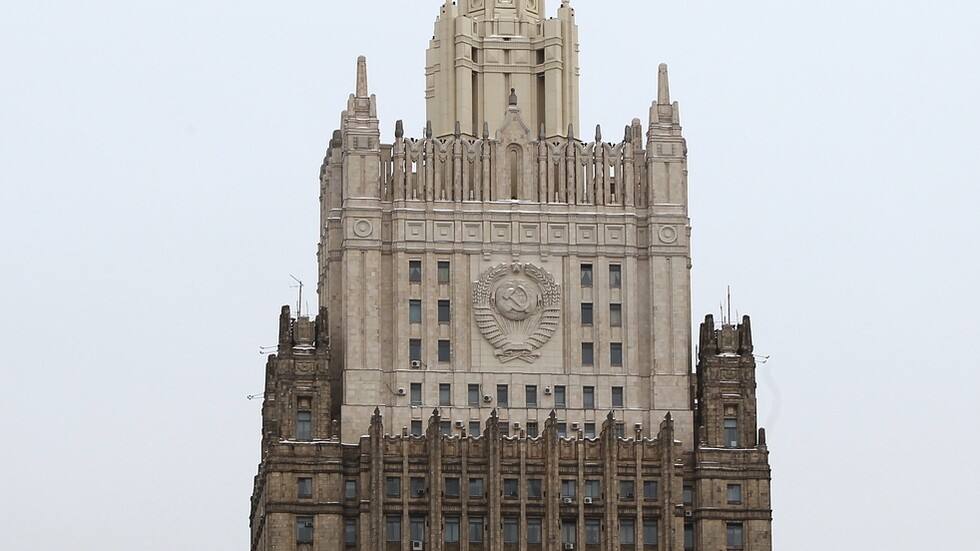 الخارجية الروسية تطرد عددا من موظفي سفارتي بلجيكا وهولندا بموسكو